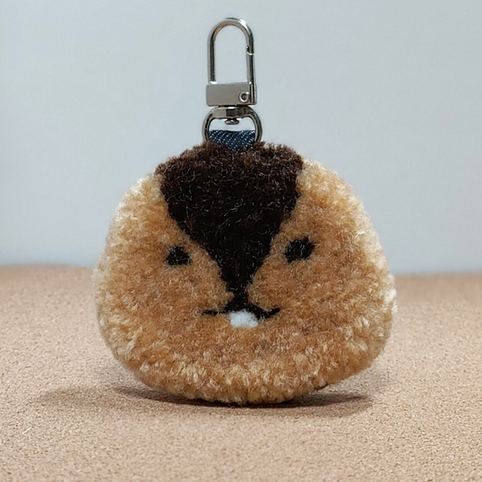 おにぎりなマーモットキーホルダー by 田中マモ助